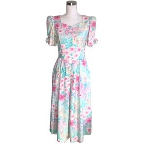 VINTAGE 80s Lanz of Salzburg Short Sleeve Floral Basque Waist Midi Dress Small